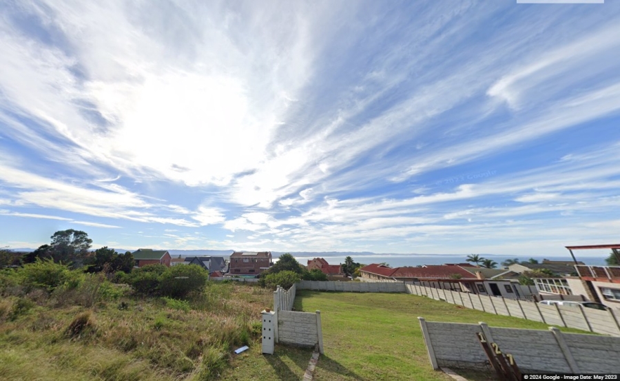  Bedroom Property for Sale in Wavecrest Eastern Cape